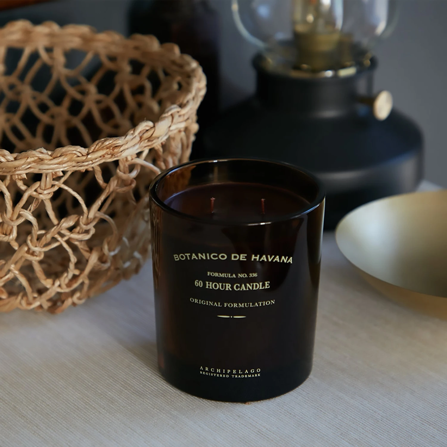 Archipelago Botanico De Havana Glass Boxed Candle 4 Archipelago Botanico De Havana Glass Boxed Candle - Image 3