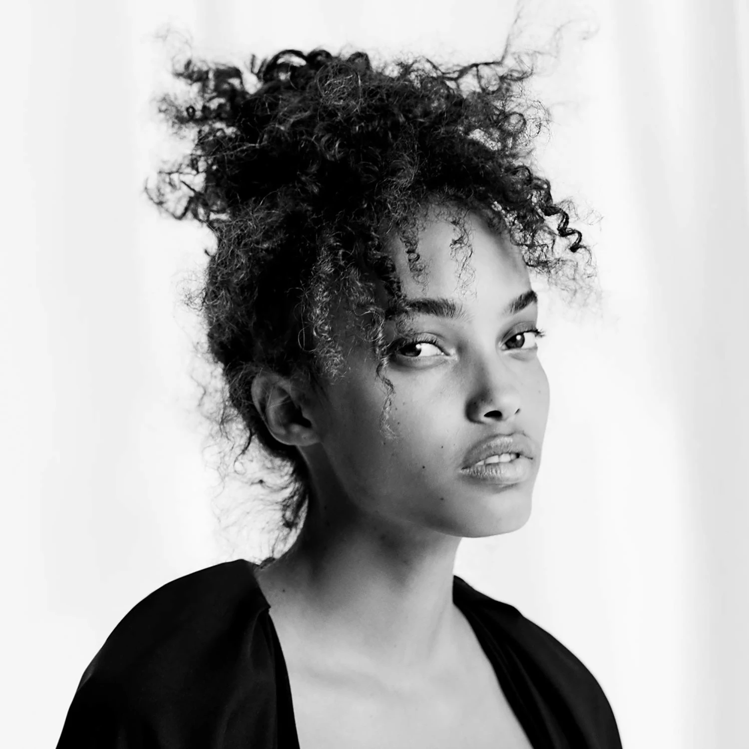 Authentic Beauty Concept Hydrate Cleanser 5 Authentic Beauty Concept Hydrate Cleanser - Image 4