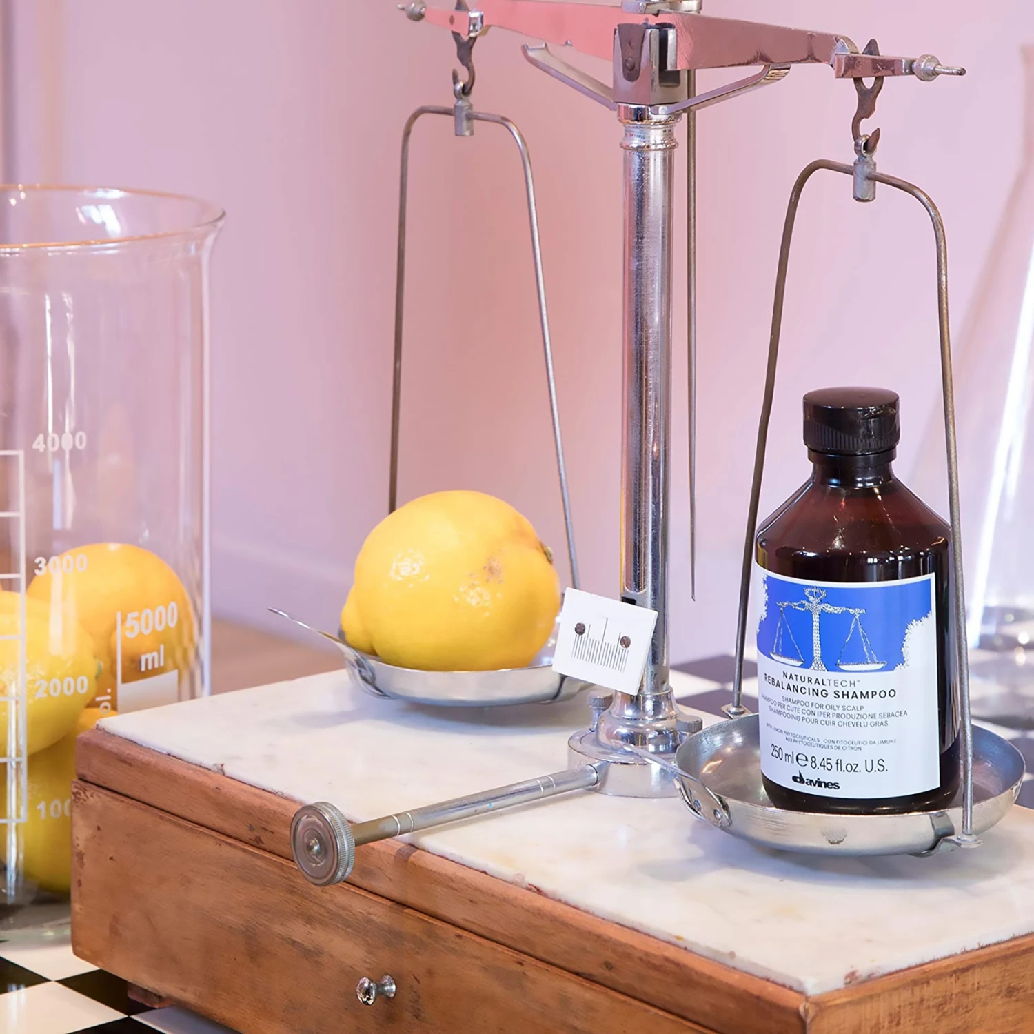 Davines Rebalancing Shampoo 6 Davines Rebalancing Shampoo - Image 4