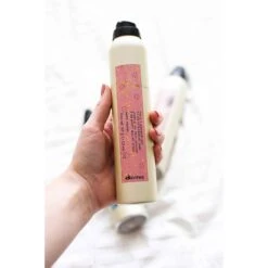 Davines This Is A Shimmering Mist 9 Davines This Is A Shimmering Mist -Bumble Sale Store DavinesThisIsAShimmeringMist13