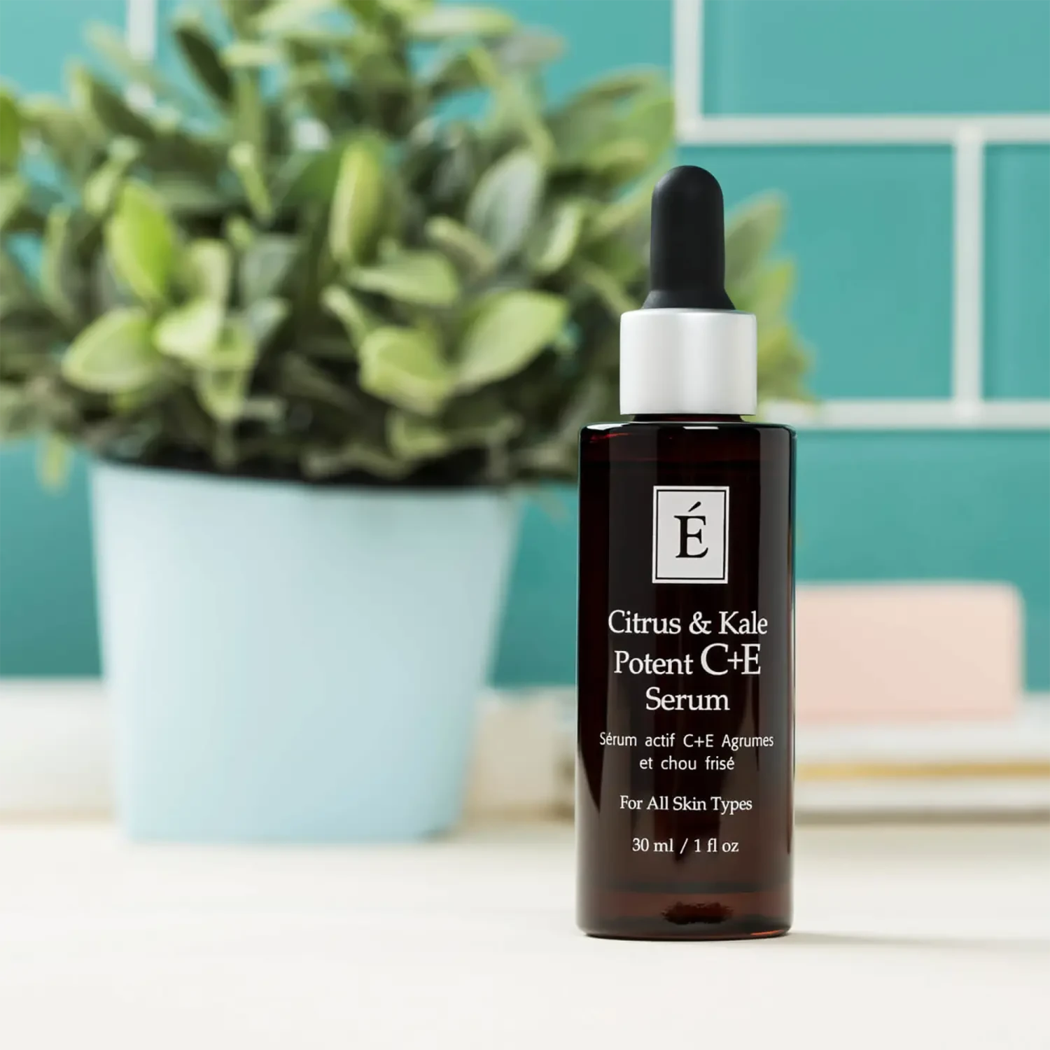 Eminence Organics Citrus & Kale Potent C+E Serum 4 Eminence Organics Citrus & Kale Potent C+E Serum - Image 2