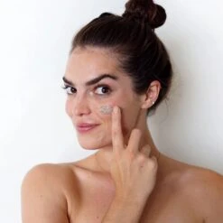 Epicuren Fine Herbal Facial Scrub -Bumble Sale Store Epicuren Fine Herbal Facial Scrub 2