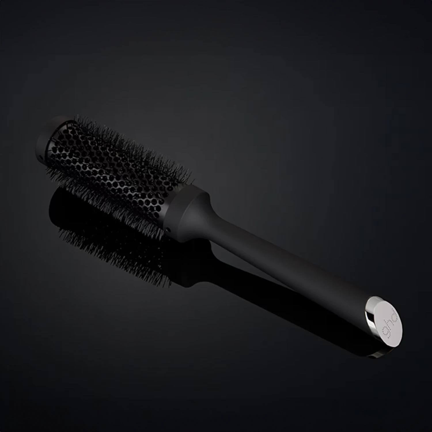 GHD Ceramic Vented Radial Brush Size 2 - 1.3" 6 GHD Ceramic Vented Radial Brush Size 2 - 1.3" - Image 4