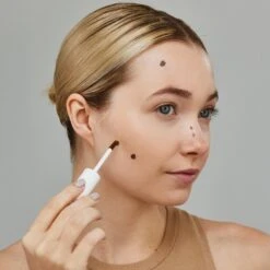 Jane Iredale PureMatch Liquid Concealer -Bumble Sale Store IC PureMatchConcealer Christina Placement3 1008 4a2d6538 432c 464c 899b ef27af66f355