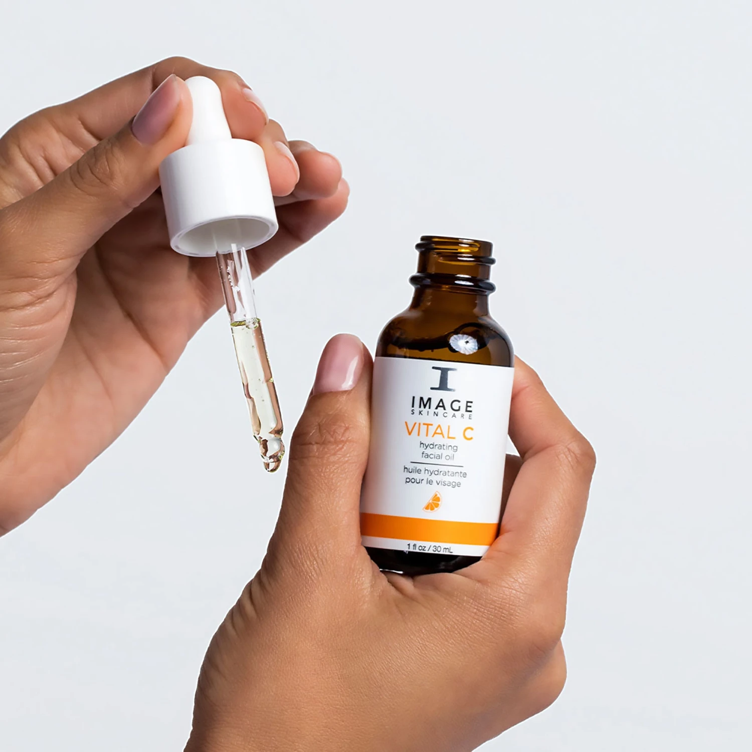 Image Skincare Vital C Hydrating Facial Oil 6 Image Skincare Vital C Hydrating Facial Oil - Image 4