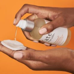 Kate Somerville Liquid ExfoliKate Triple Acid Resurfacing Treatment -Bumble Sale Store Kate Somerville Liquid ExfoliKate Triple Acid Resurfacing Treatment 3