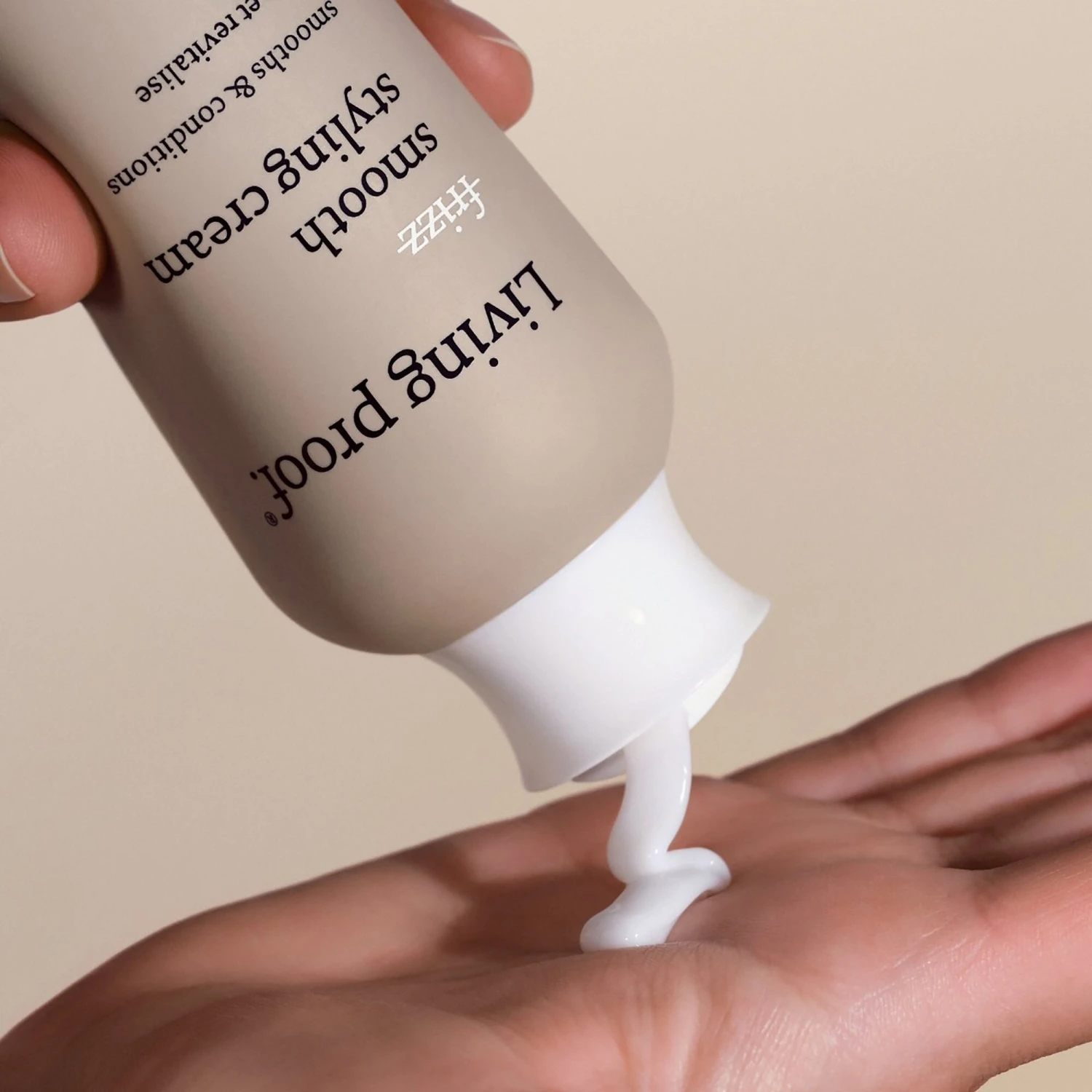 Living Proof Frizz Smooth Styling Cream 5 Living Proof Frizz Smooth Styling Cream - Image 3