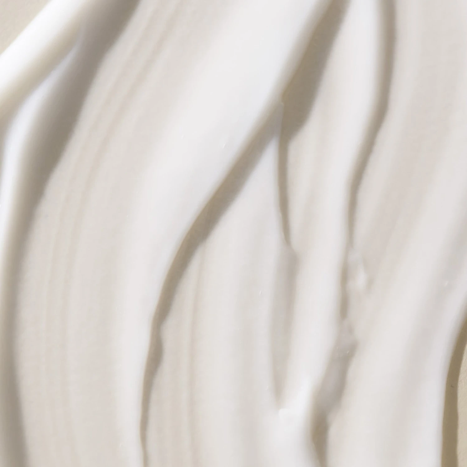 Living Proof Frizz Smooth Styling Cream 4 Living Proof Frizz Smooth Styling Cream - Image 2