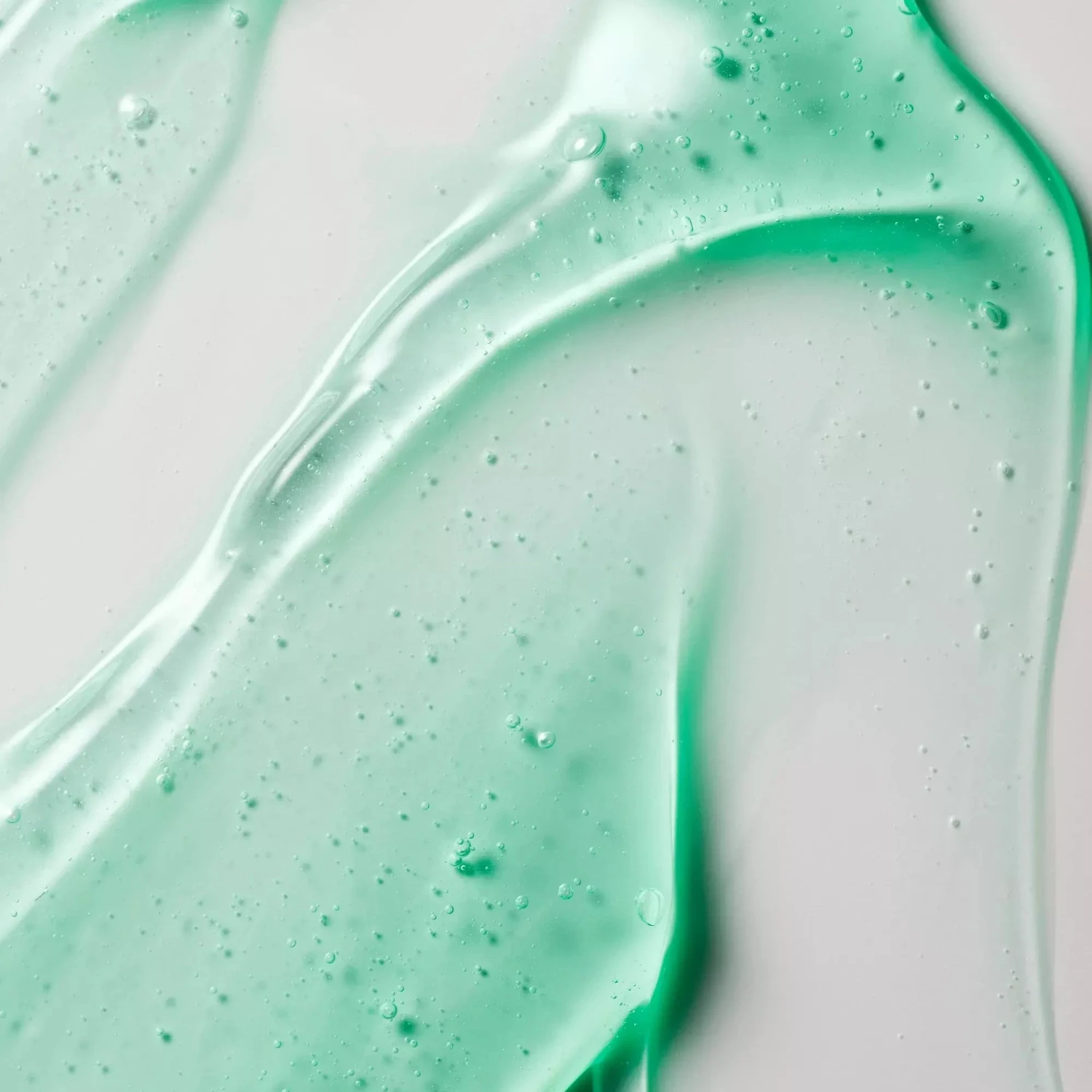 Nioxin System 4 Scalp + Hair Shampoo And Conditioner Liter Duo ($104 Value) 5 Nioxin System 4 Scalp + Hair Shampoo And Conditioner Liter Duo ($104 Value) - Image 3