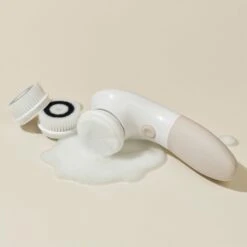 Vanity Planet Raedia Facial Cleansing Brush -Bumble Sale Store VP Raedia Lifestyle 3