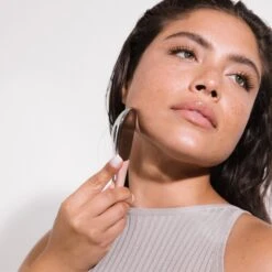 Vanity Planet Kera Cryo Facial Globes & Gua Sha -Bumble Sale Store Vanity Planet Kera Cryo Facial Globes Gua Sha