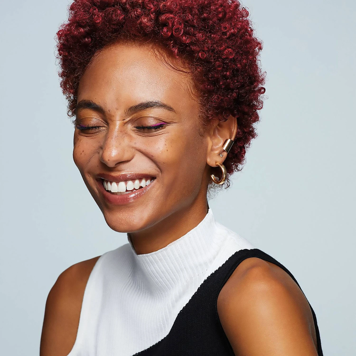 Bumble And Bumble Illuminated Color Vibrancy Seal Leave-In RICH - 5oz 7 Bumble And Bumble Illuminated Color Vibrancy Seal Leave-In RICH - 5oz - Image 5