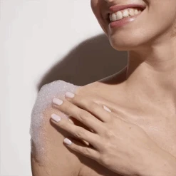 Caudalie Fleur De Vigne Shower Gel -Bumble Sale Store caudalie fleur de vigne shower gel 6oz3