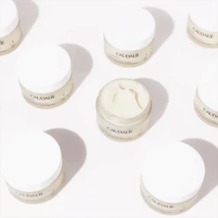 Caudalie VinoPerfect Brightening Moisturizer -Bumble Sale Store caudalie vinoperfect brightening moisturizer3