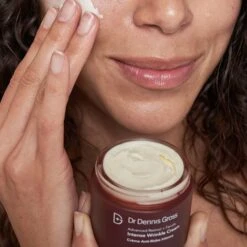 Dr Dennis Gross Advanced Retinol + Ferulic Intense Wrinkle Cream 13 Dr Dennis Gross Advanced Retinol + Ferulic Intense Wrinkle Cream -Bumble Sale Store dr dennis gross ferulic plus retinol anti aging moisturizer sample