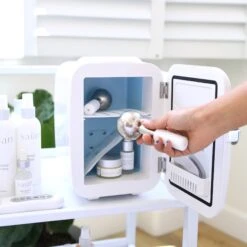 Saian Esty Fridge -Bumble Sale Store fridge