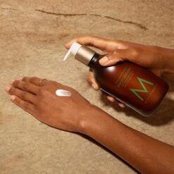 Moroccanoil Body Lotion - Bergamote Fraiche -Bumble Sale Store moroccanoil body lotion bergamote fraiche sample2