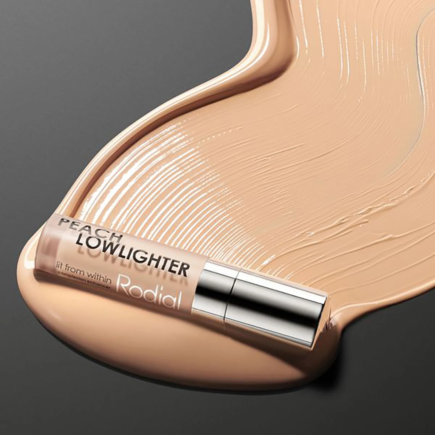 Rodial Peach Lowlighter 5 Rodial Peach Lowlighter - Image 3