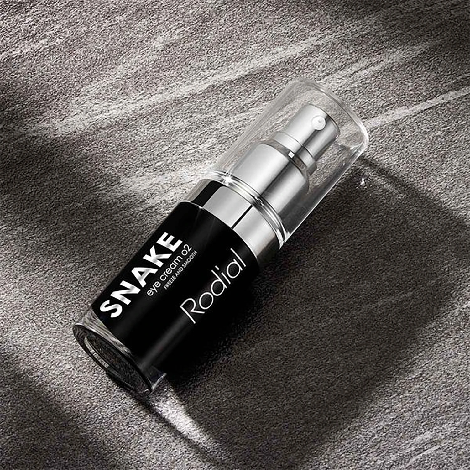 Rodial Snake Eye Cream O2 4 Rodial Snake Eye Cream O2 - Image 2