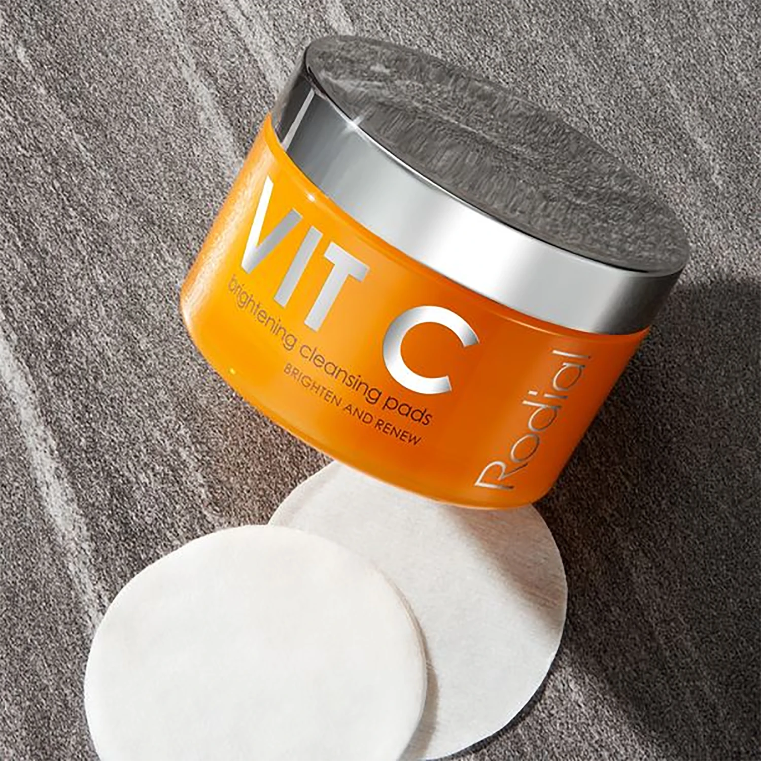 Rodial Vit C Brightening Cleansing Pads 5 Rodial Vit C Brightening Cleansing Pads - Image 3