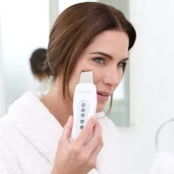 Saian Professional Strength Ultrasonic Skin Scrubber -Bumble Sale Store scrubber1