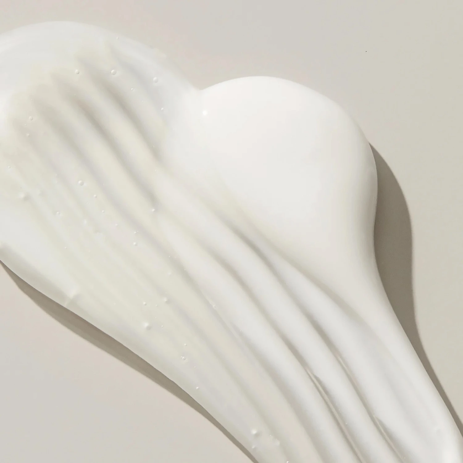 Unite U Luxury Shampoo 8oz 4 Unite U Luxury Shampoo 8oz - Image 2