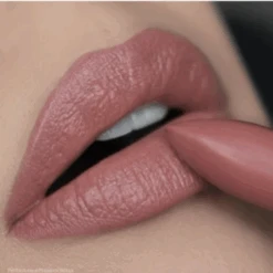 Youngblood Mineral Crème Lipstick -Bumble Sale Store youngblood creme lipstick blushing nude swatch 54e26072 8d21 47d6 97e5 1fd557dc5278