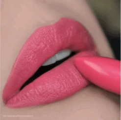 Youngblood Mineral Crème Lipstick -Bumble Sale Store youngblood creme lipstick dragonfruit swatch f82104ad a57e 4f58 842e 61b967ae888a